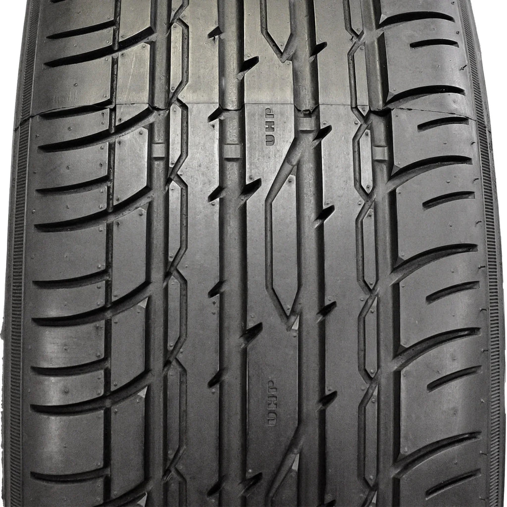 A/S Performance HP Advanta 275/40ZR20 High Z-01 275/40R20 XL 106W Tire