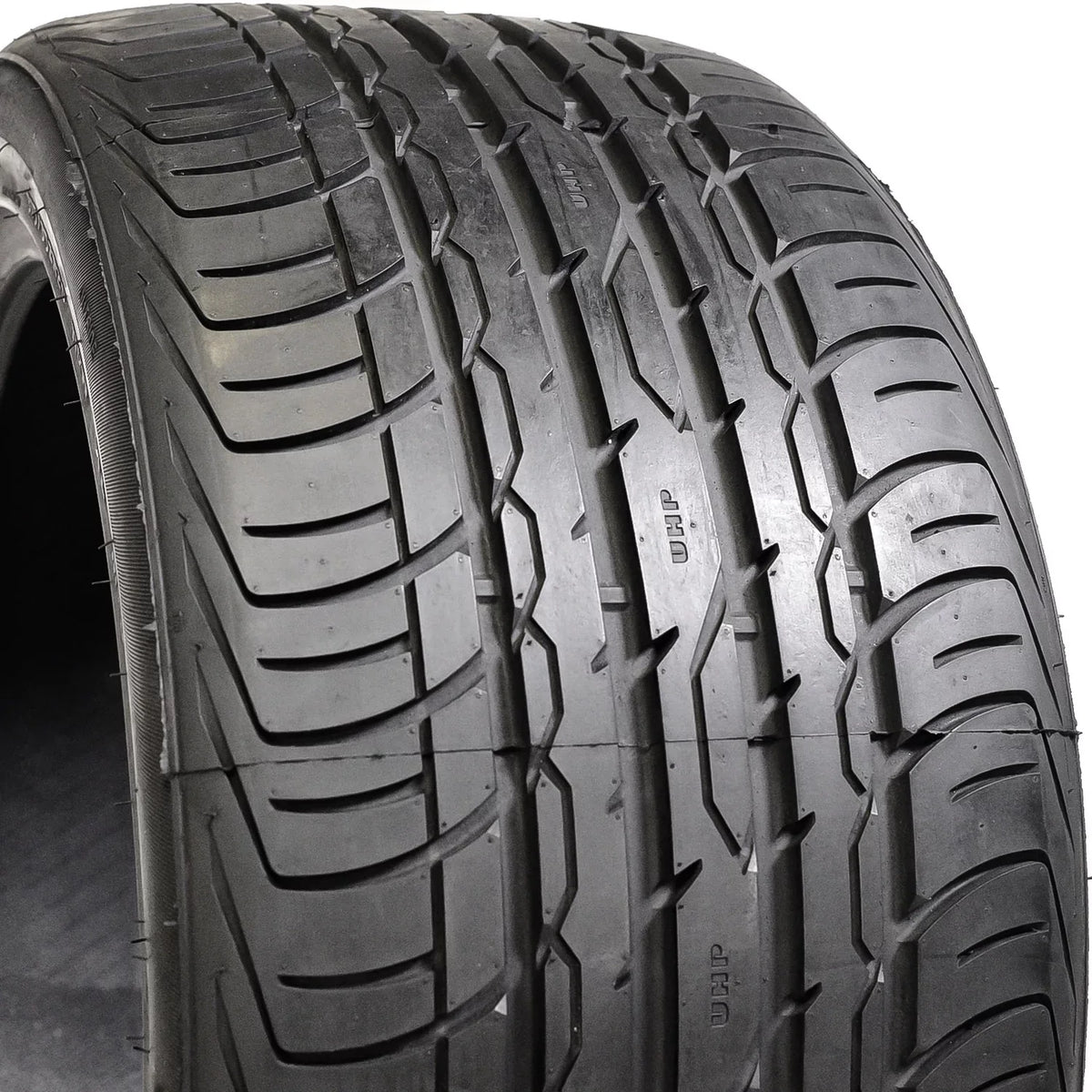 A/S Performance HP Advanta 275/40ZR20 High Z-01 275/40R20 XL 106W Tire